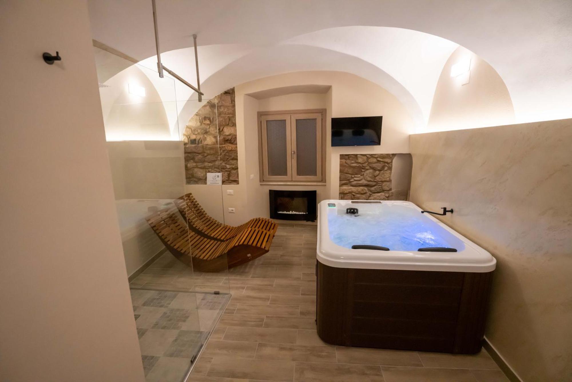 Готель Casa Mirto Боза Екстер'єр фото
