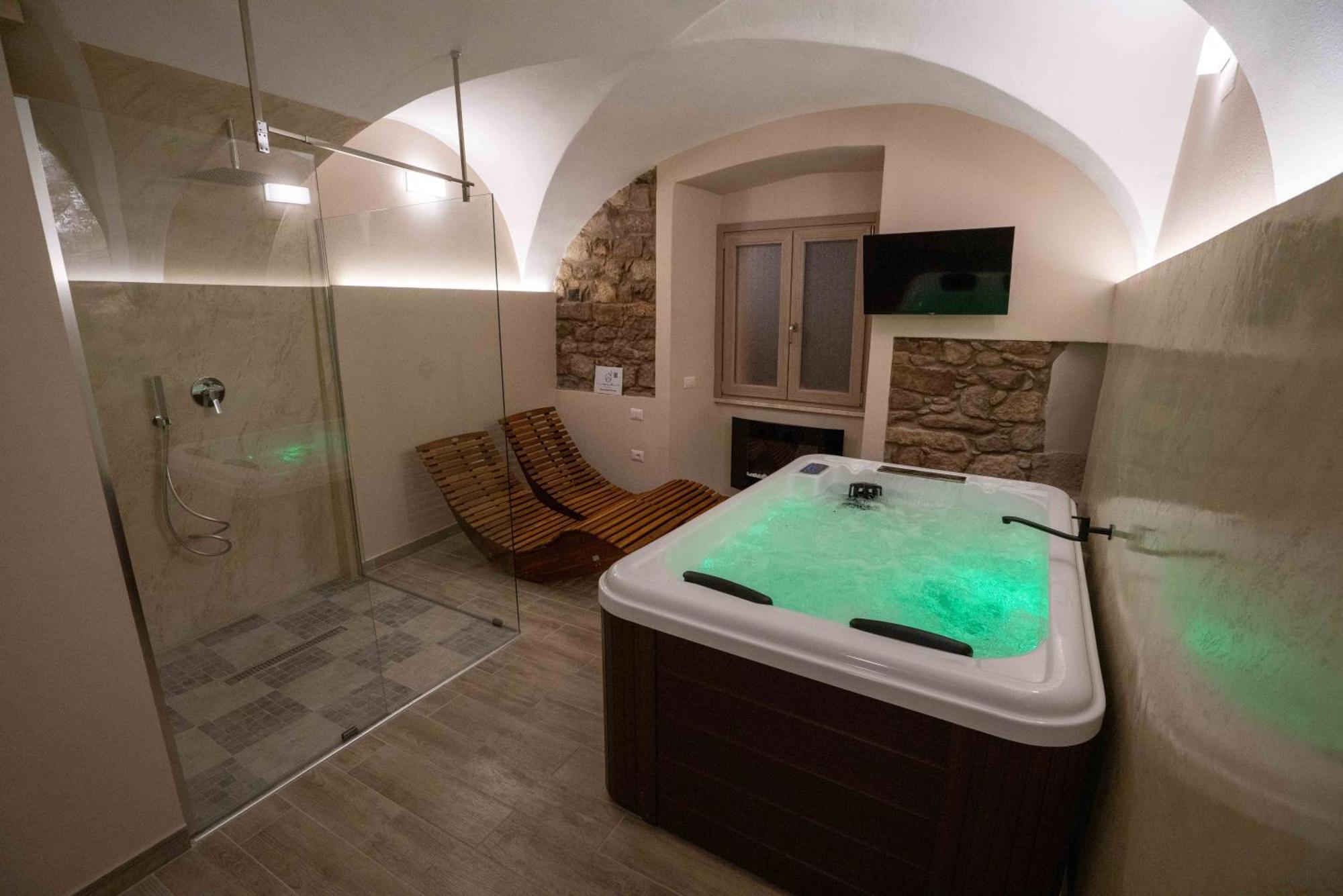 Готель Casa Mirto Боза Екстер'єр фото